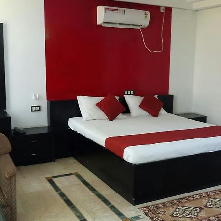 Sanjay Motels I Pvt Ltd Pura Raghunath Ngoại thất bức ảnh