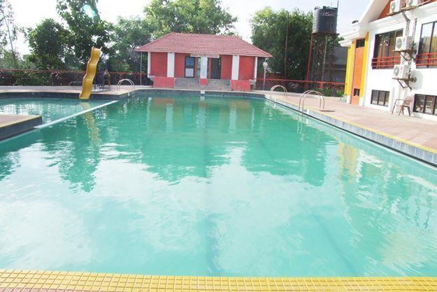 Sanjay Motels I Pvt Ltd Pura Raghunath Ngoại thất bức ảnh